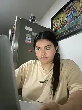 GIIABLOOM  live sex cam