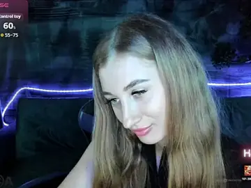 MonicaMoonlit  live sex cam