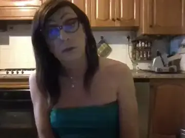 Tiabet  live sex cam