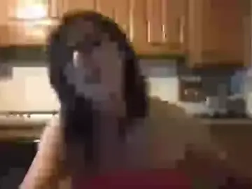 Tiabet  live sex cam