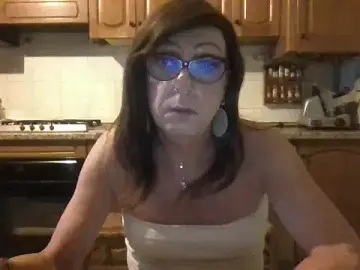 Tiabet  live sex cam