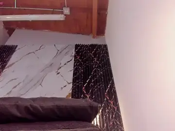 Ebony_hot1  live sex cam