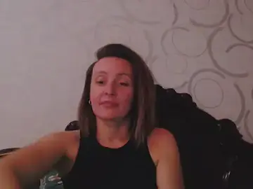 Calirea  live sex cam
