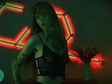 ManiFreyja  live sex cam