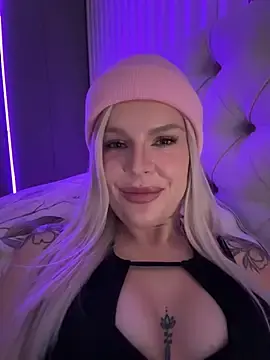 RubyLunaa  live sex cam