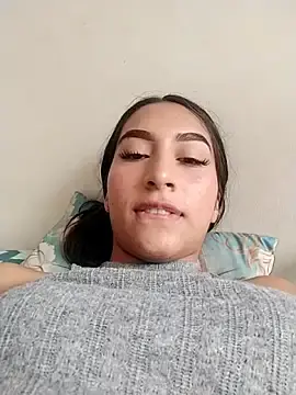 Sexy_sara_outdoorss  live sex cam