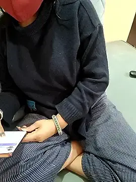 Muskuu_beauty  live sex cam