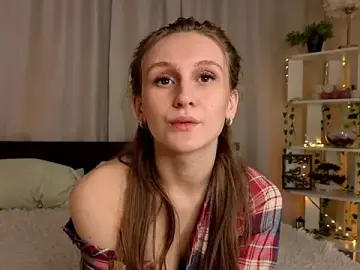 ElidiaPetit  live sex cam