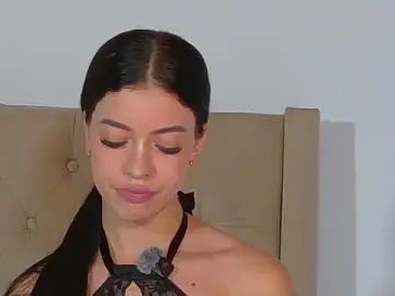 GeorginaHills  live sex cam