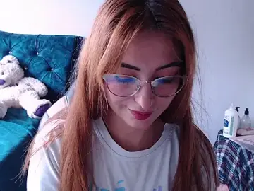 Kate_lorens9  live sex cam