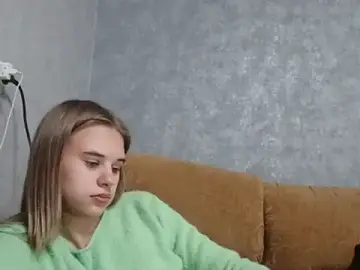 LinneaRacer  live sex cam