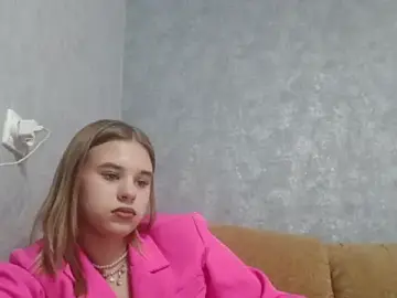 LinneaRacer  live sex cam