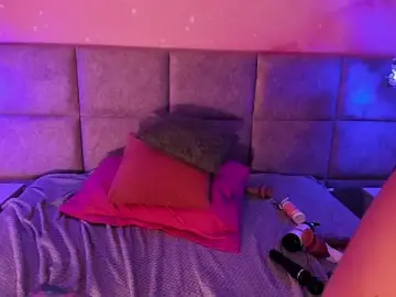Lushi_Love  live sex cam