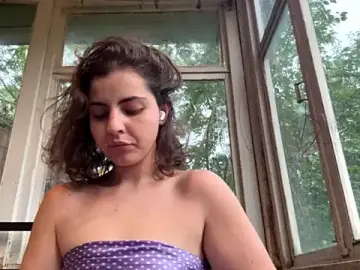 MarisaKomar  live sex cam