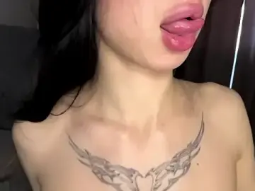 RendaBaatz  live sex cam