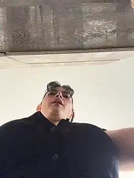 SeleneHale  live sex cam