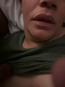 SugarFeetKisse  live sex cam