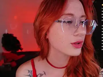 WICKEDEMBER  live sex cam