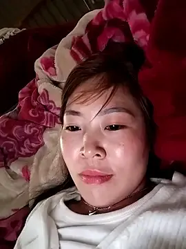 Yiyoongg  live sex cam