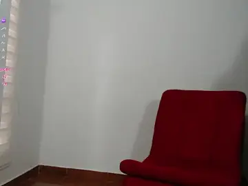 Cristalmiel  live sex cam