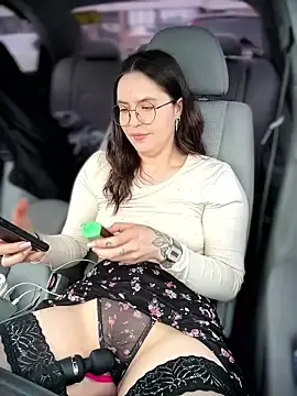 Meow_girl  live sex cam