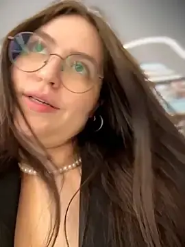 Meow_girl  live sex cam