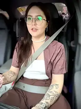 Meow_girl  live sex cam
