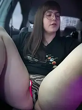 Meow_girl  live sex cam