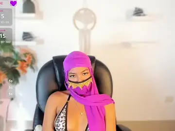Naomi_lara  live sex cam