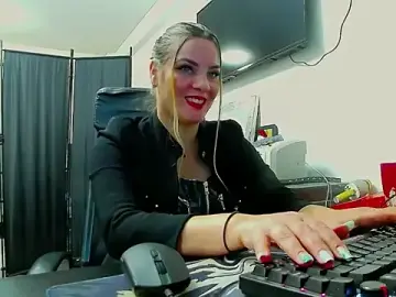 DomMichelle  live sex cam