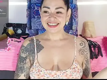 Ginna--mia  live sex cam