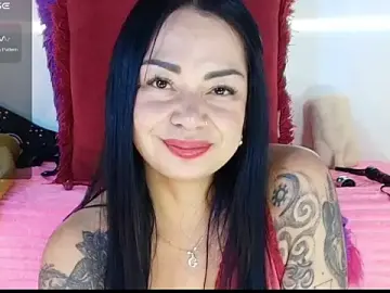 Ginna--mia  live sex cam