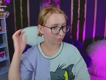 Mikkiaus  live sex cam