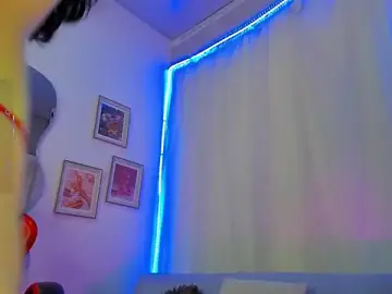 Miss_JulietaShadow  live sex cam