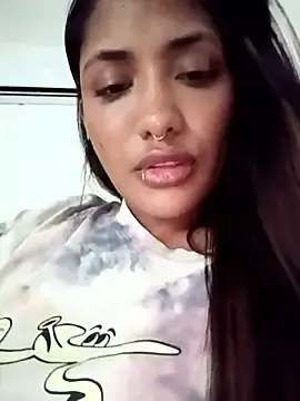 VictoriaFeller  live sex cam