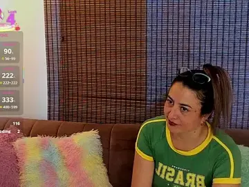 Ariana_cross  live sex cam