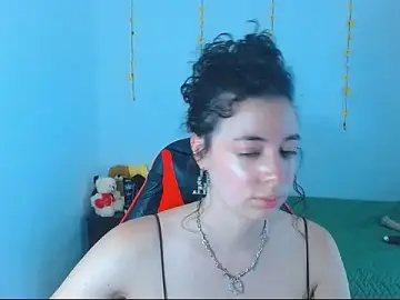 Sajecrismaa  live sex cam