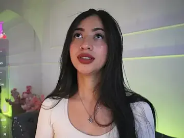 Charlotterusso  live sex cam