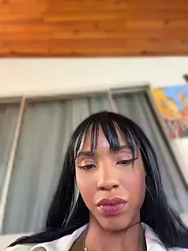 Im_siennakt  live sex cam