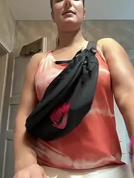 Jennifer11772  live sex cam
