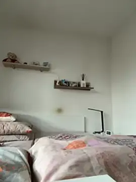 Jennifer11772  live sex cam