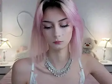 Kittysocutie  live sex cam
