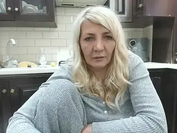 ButterflyBlondie  live sex cam