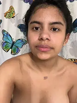 Jarilin-Mia  live sex cam