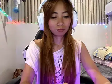 PiaSwida  live sex cam