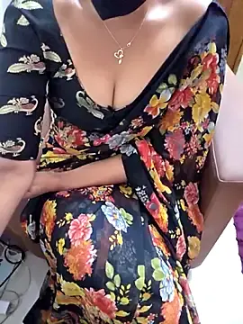 Roja-Telugu777  live sex cam
