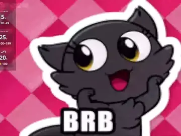 Karolinee_66_  live sex cam