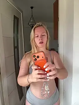 Ellie-rosee  live sex cam