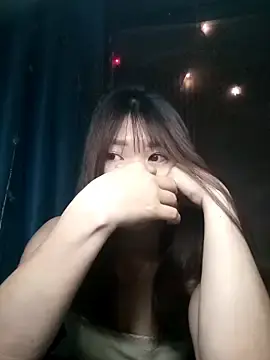 Girl-crazy1  live sex cam