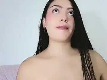 Melanie-Roberts  live sex cam